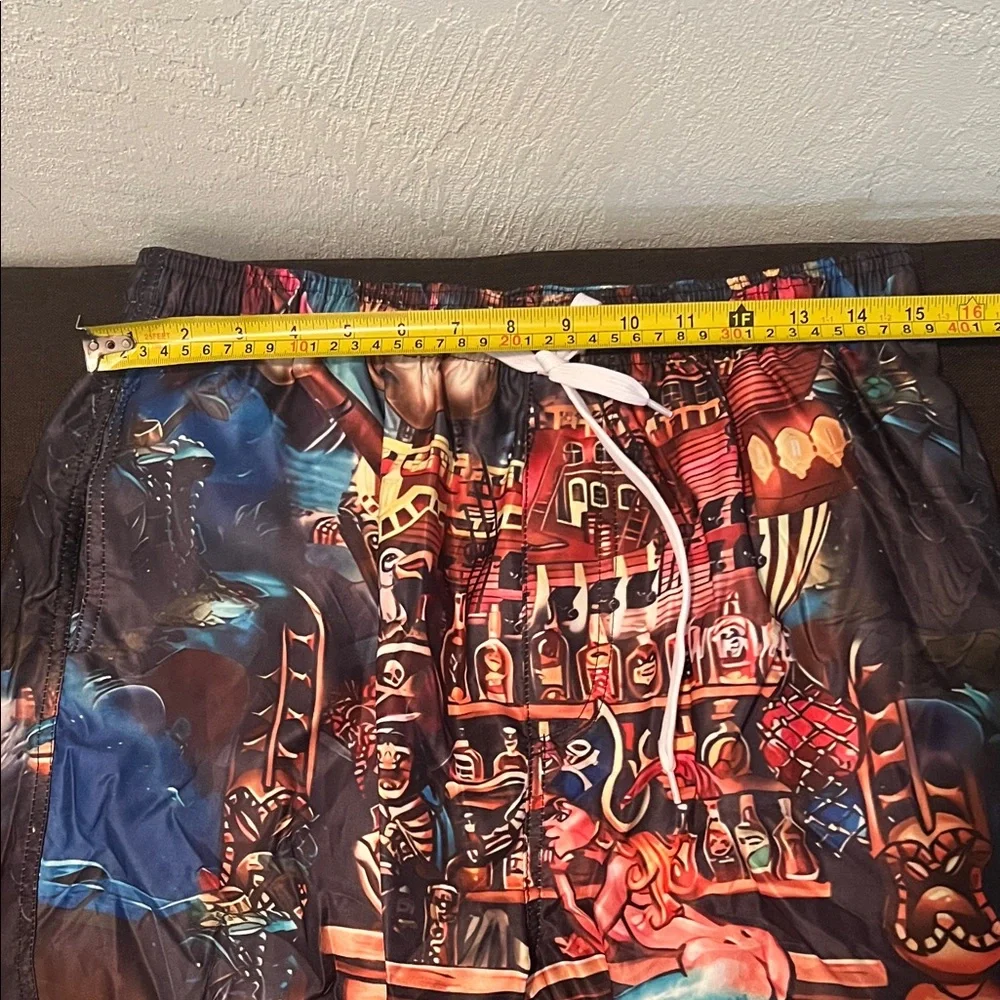 # 018+ Men's Graphic Under Sea Swim Shorts - Picture 3 of 9